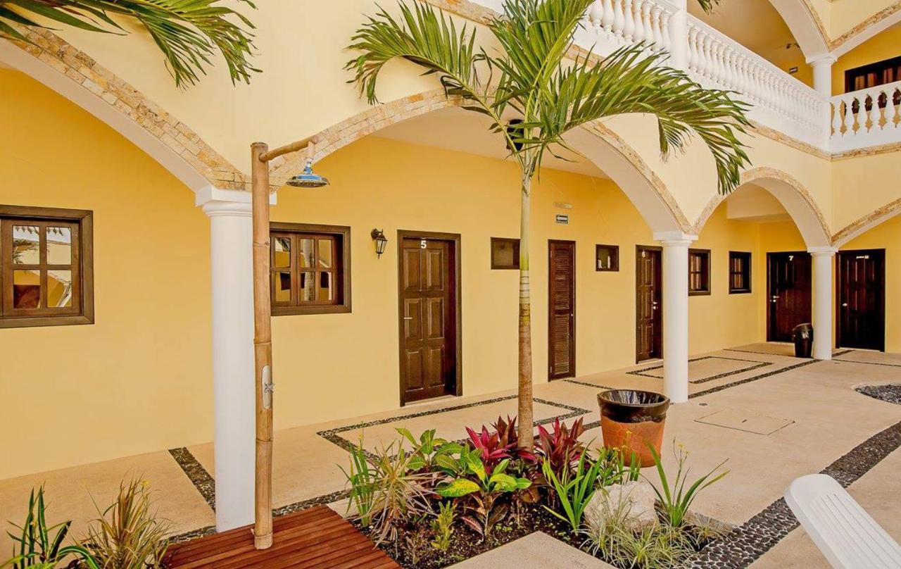 We Playa Hotel ปลายาเดลการ์เมน ภายนอก รูปภาพ